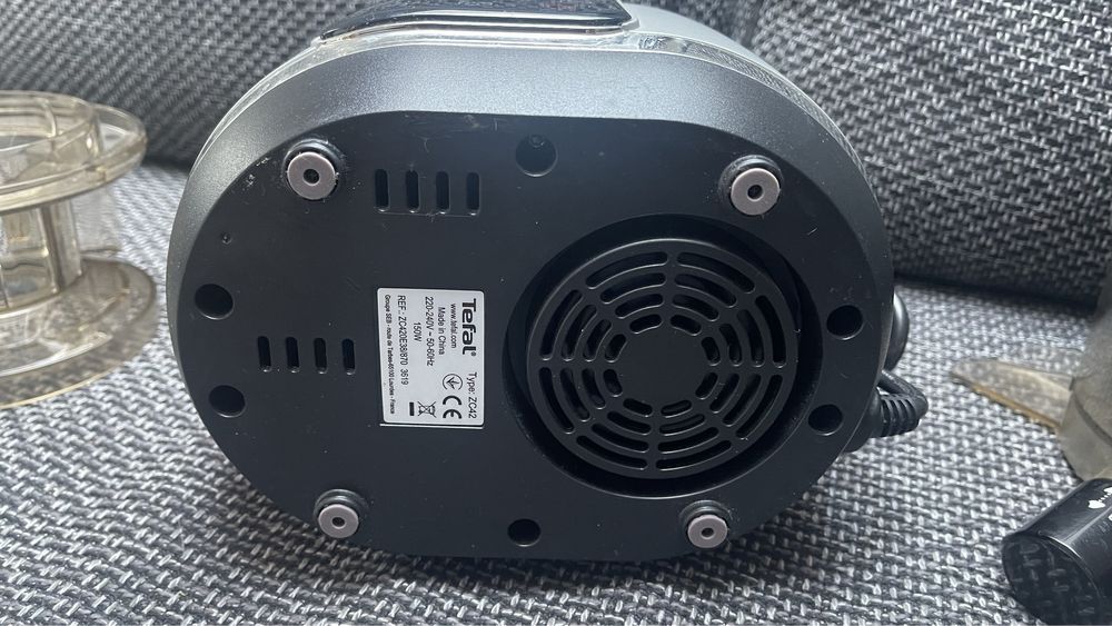 Wyciskarka wolnoobrotowa Tefal Juice & Clean z panelem dotykowym