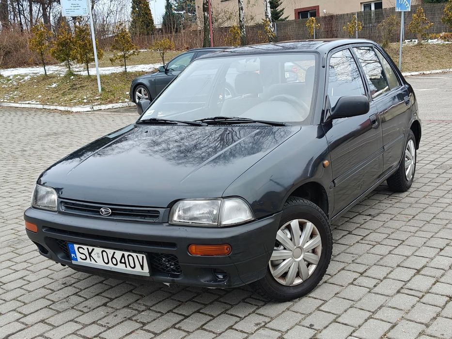 Daihatsu Charade 1.3 CX 75 KM UNIKAT Stan BDB Okazja