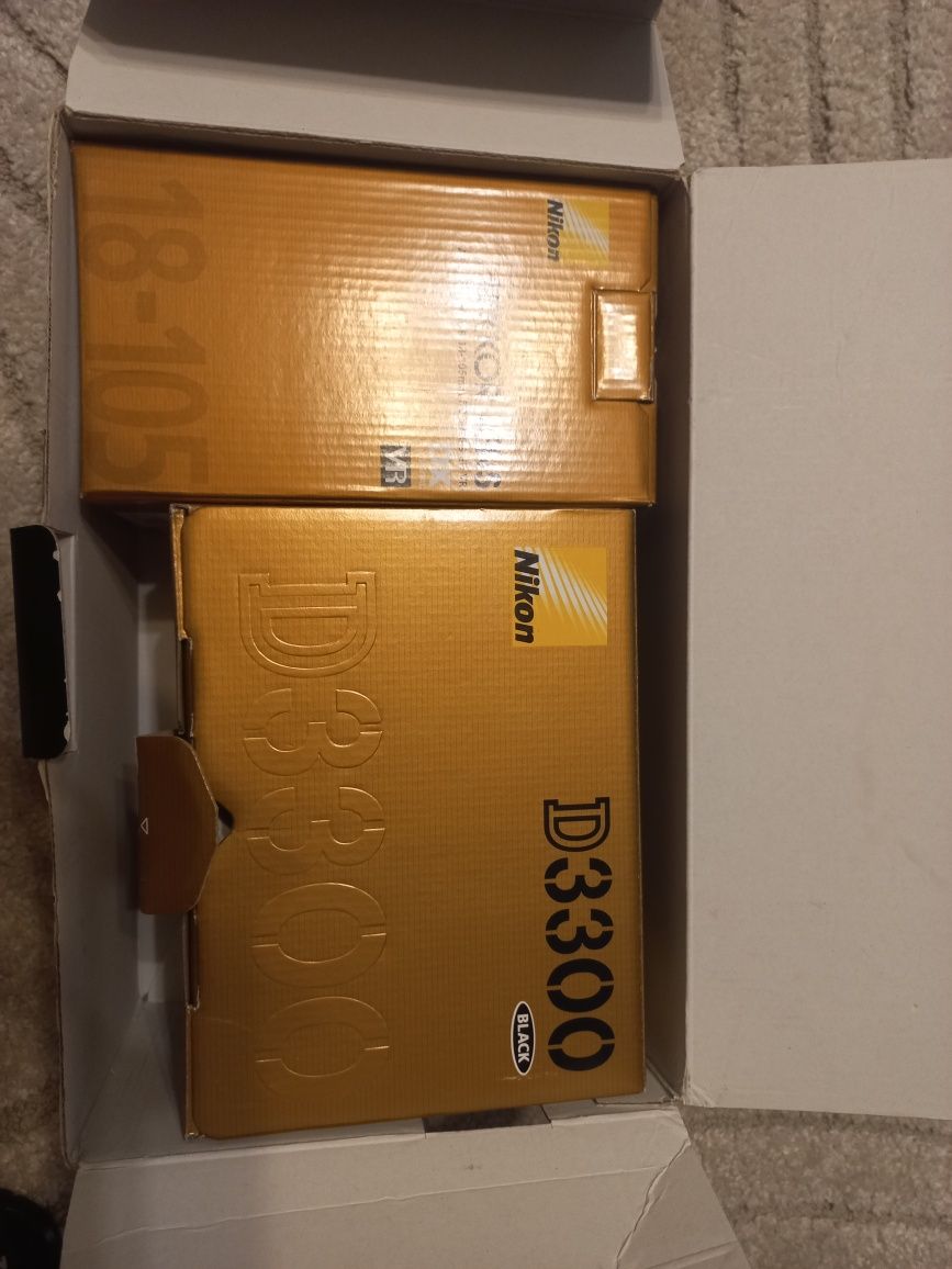 NIKON D3300 lustrzanka 18-105 VR Kit