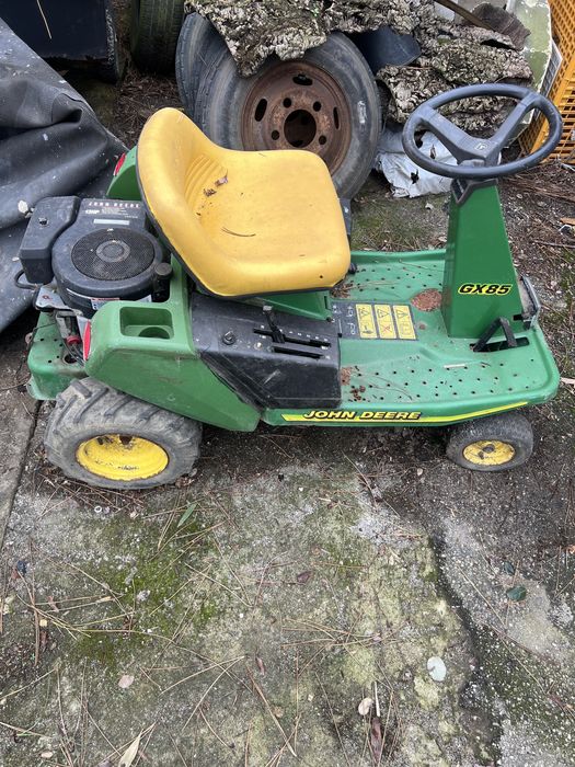 Tractor corta relva john deere