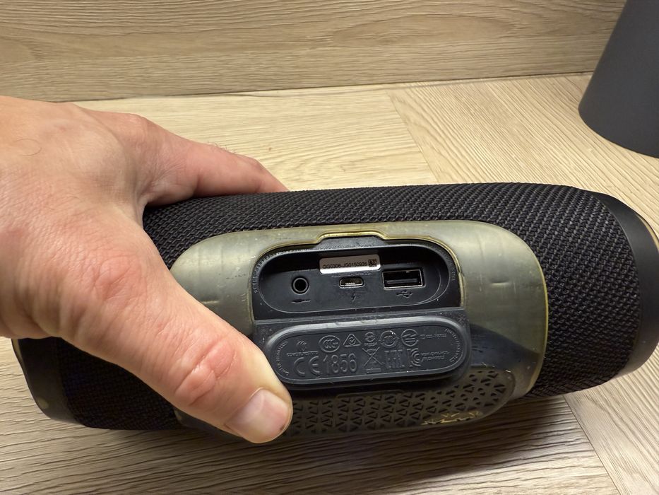 JBL glosnik przenosny