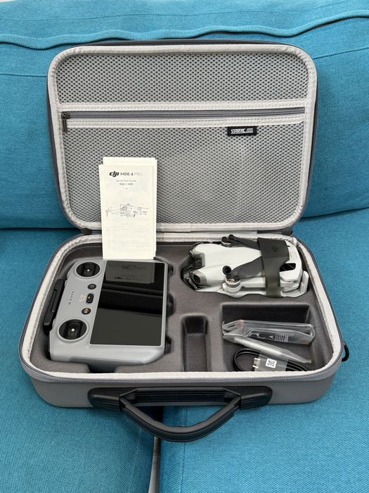 DJI Mini 4 Pro with RC 2 Remote Controller (CP.MA.00000732.01)