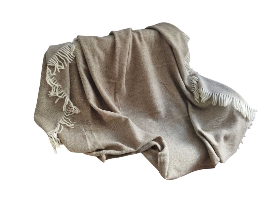 narzuta pled koc wełniany 100% wełna gramatura 380gr 160x200 polski