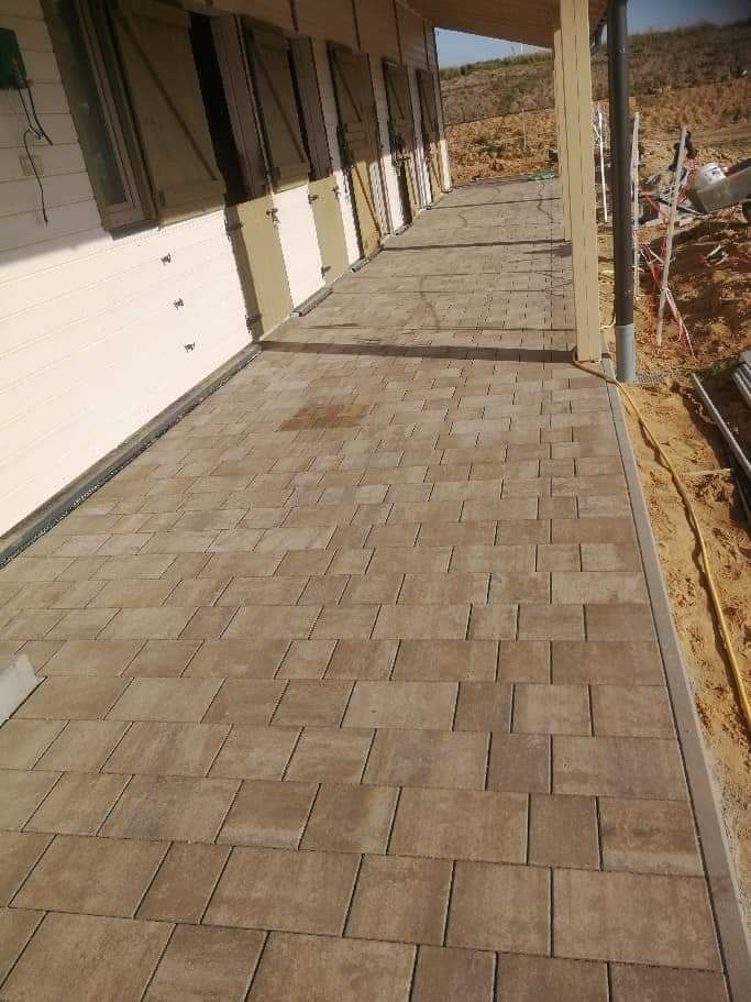 Układanie kostki brukowej