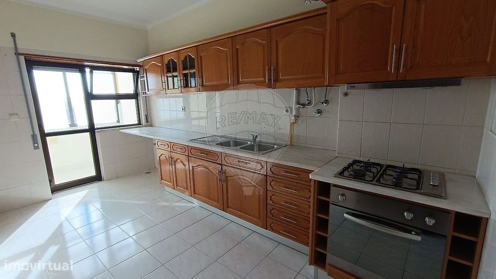 Apartamento T3 para arrendamento