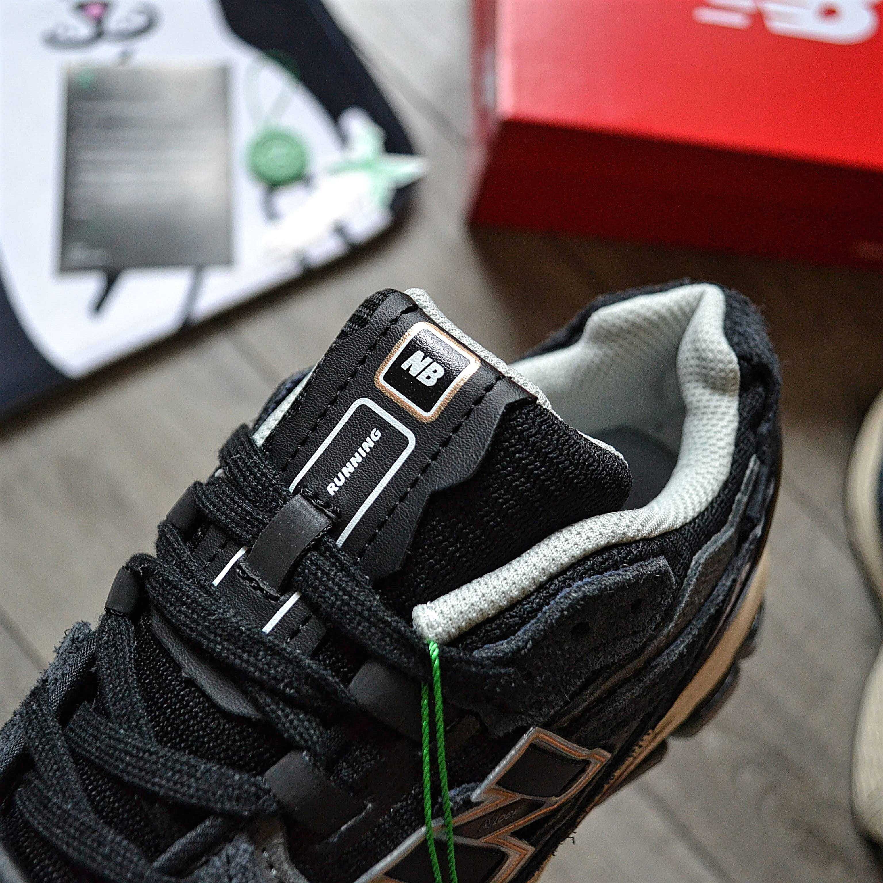 Мужские кроссовки New Balance 1906D Protection Pack 'Black' 40-45