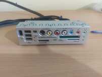 Czytnik kart sd usb audio  podłaczysz do niego prawie wszystko