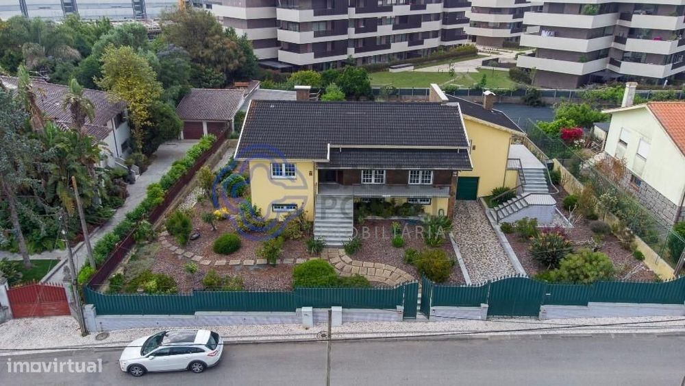 Moradia inserida no Centro Histórico da cidade. A oportunidade do conc