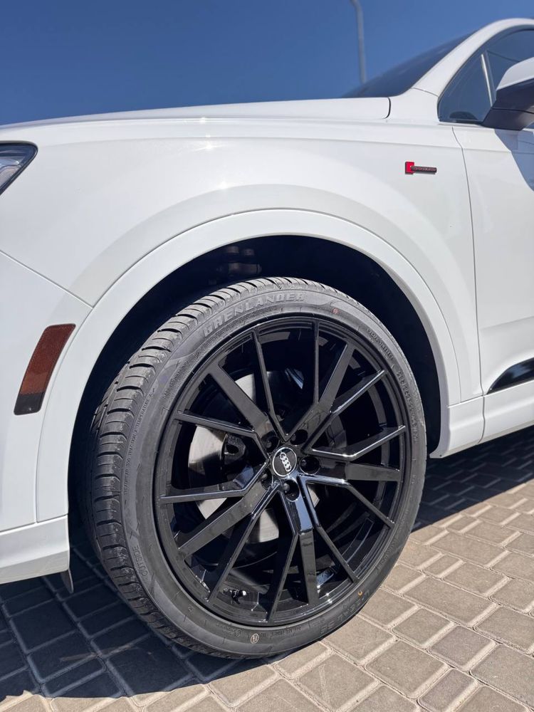 Audi Q7 2017 рік 2.0 бензин 4х4