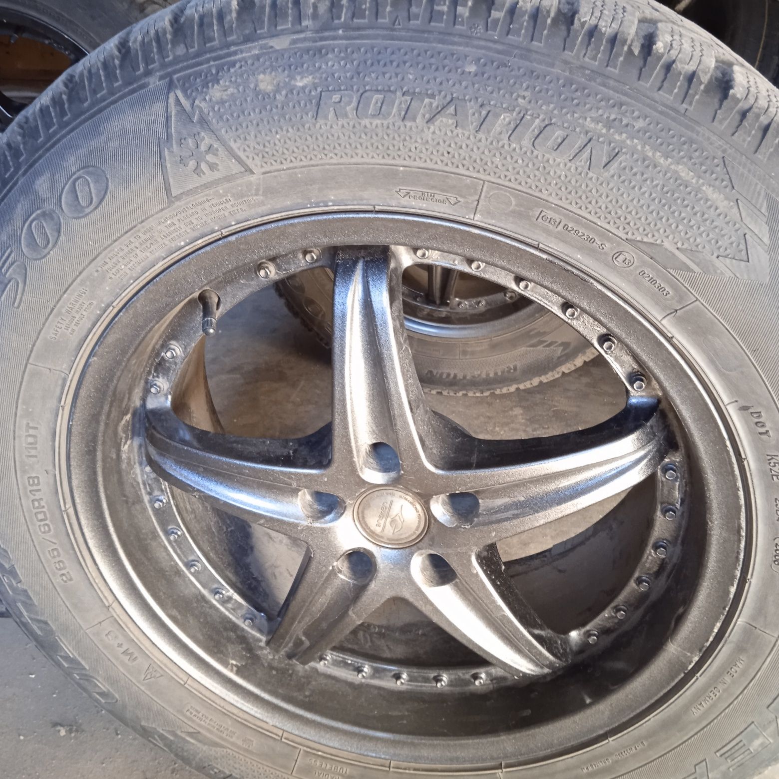 Колеса с зимней резиной "GOODYEAR", на "Infiniti FX 35