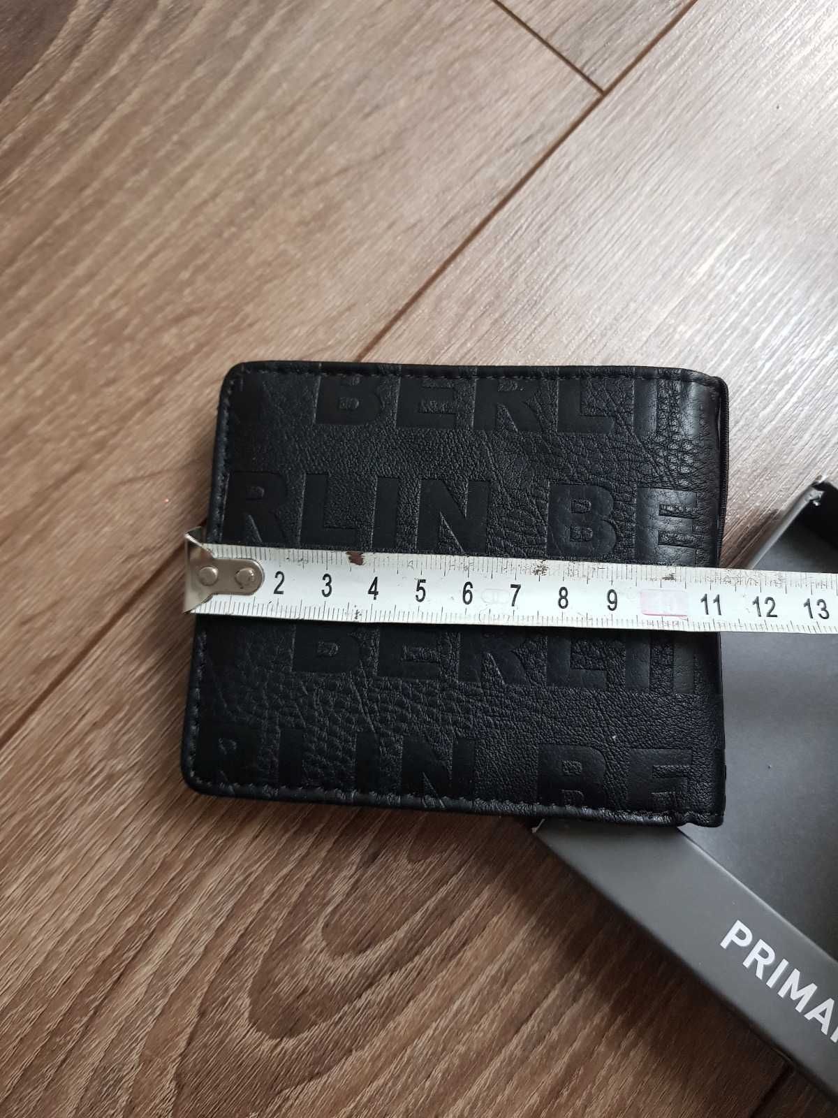 Primark czarny portfel Berlin elegancki nowy