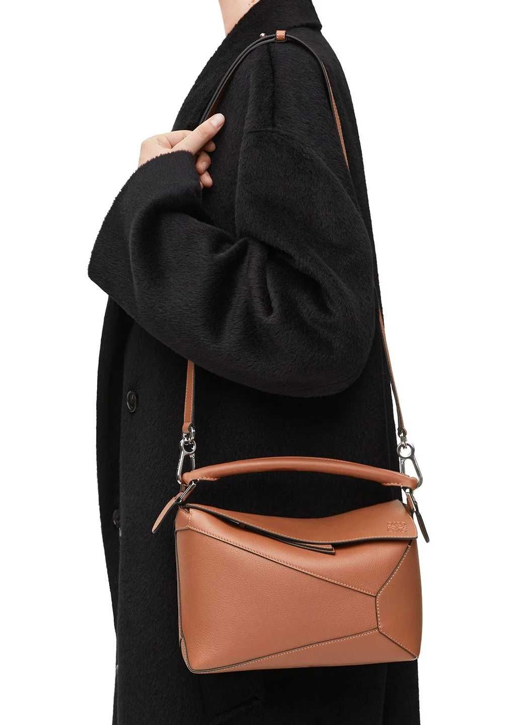 Сумка Small Puzzle Bag Classic Calfskin Tan
