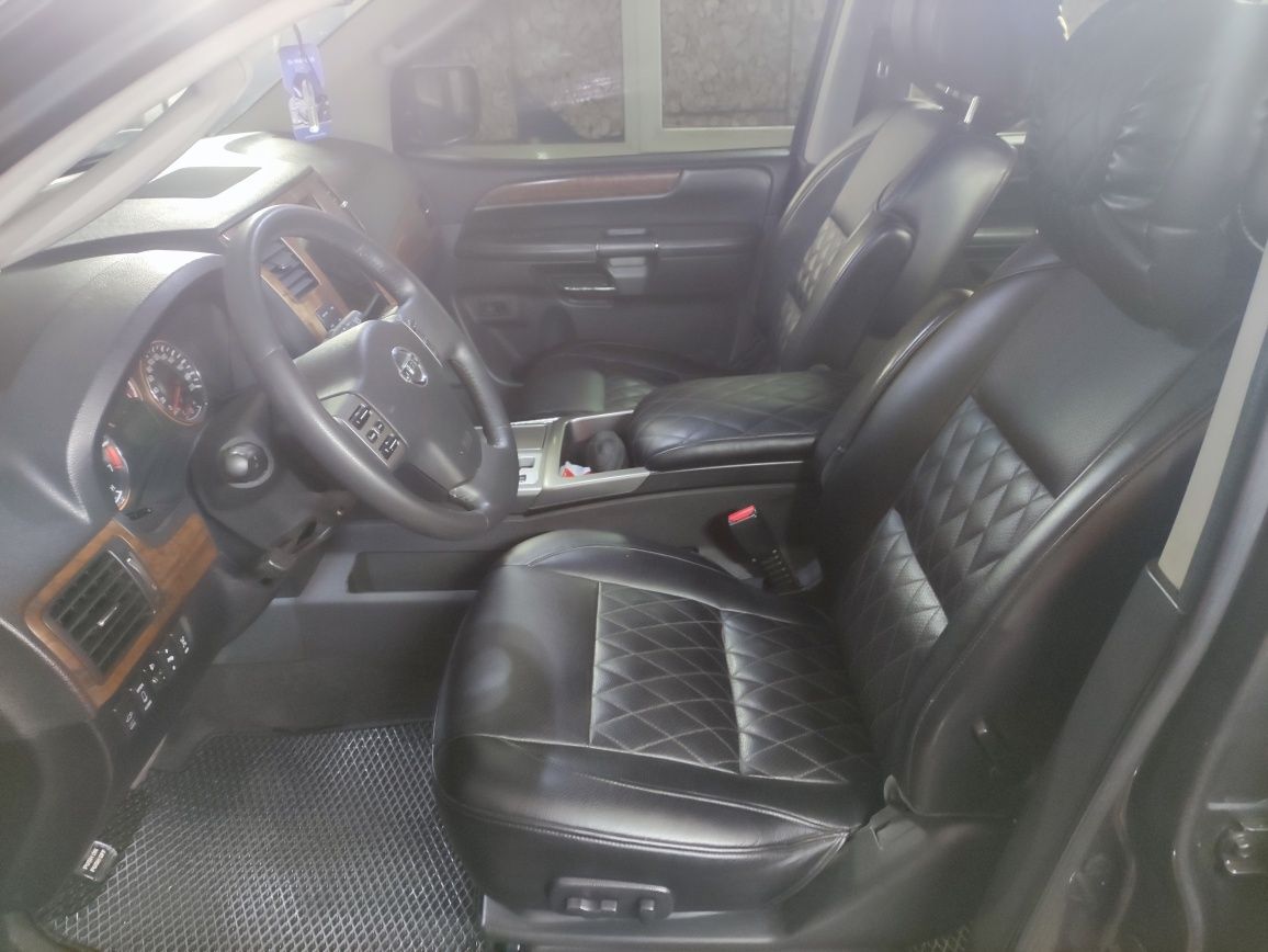 Продам Nissan Armada