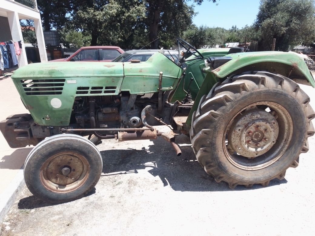 Trator deuts d5206