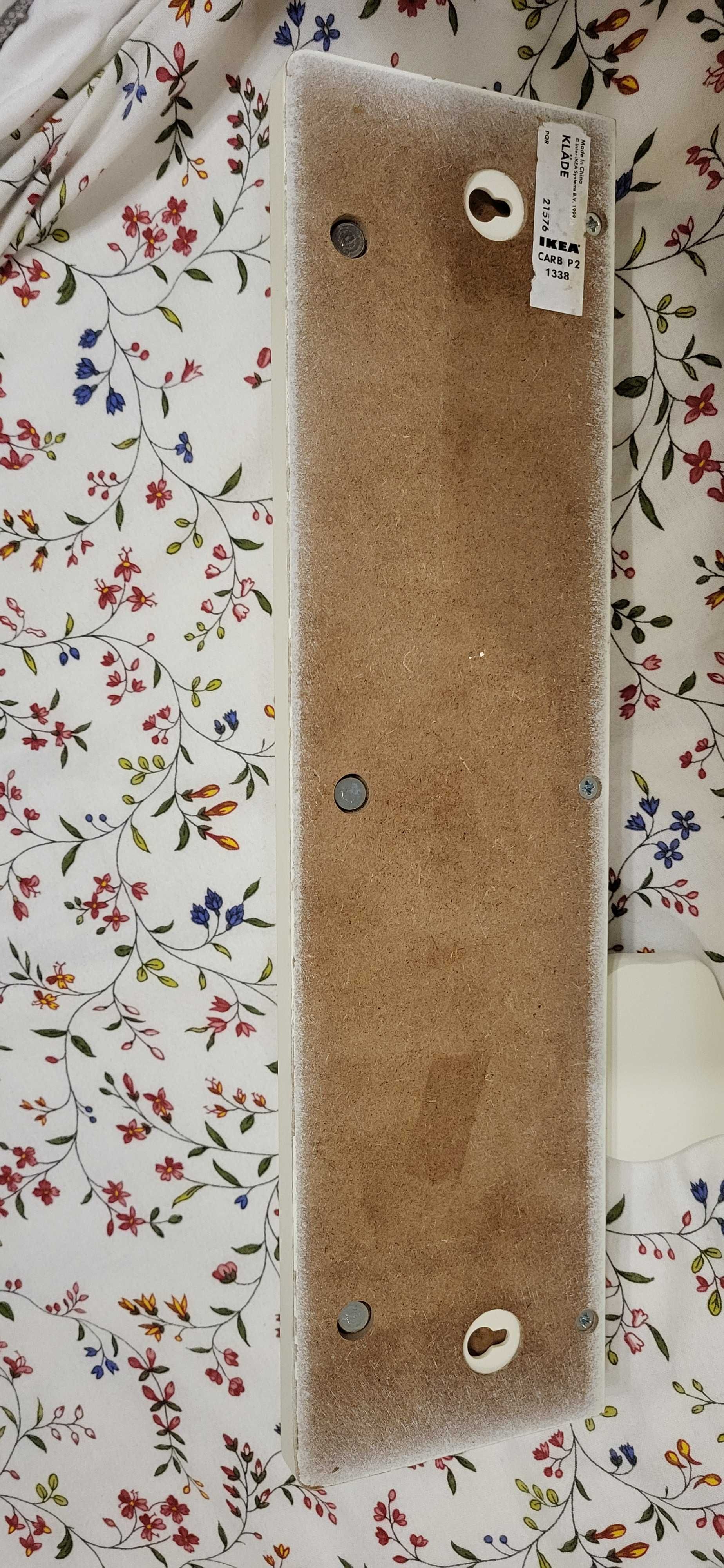 Wieszak do pokoju dziecięcego ikea