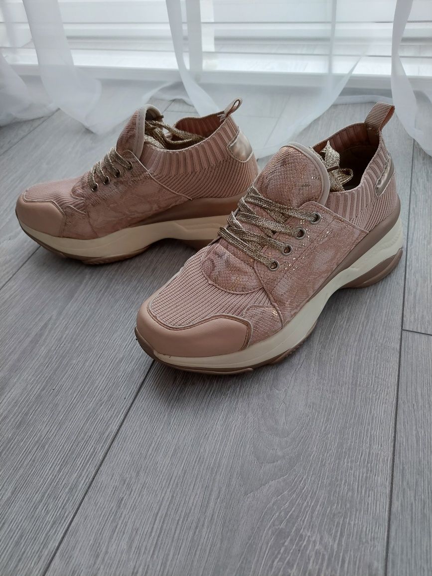 Sneakersy rose gold 38