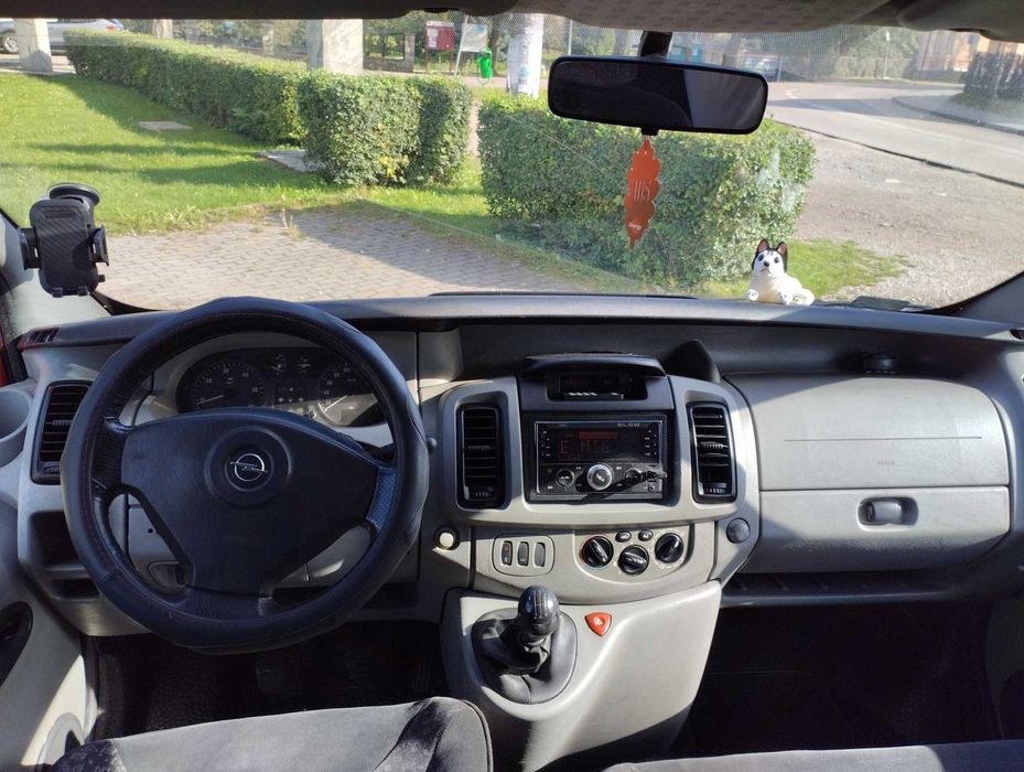 Sprzedam Opel Vivaro Long 6 osobowe