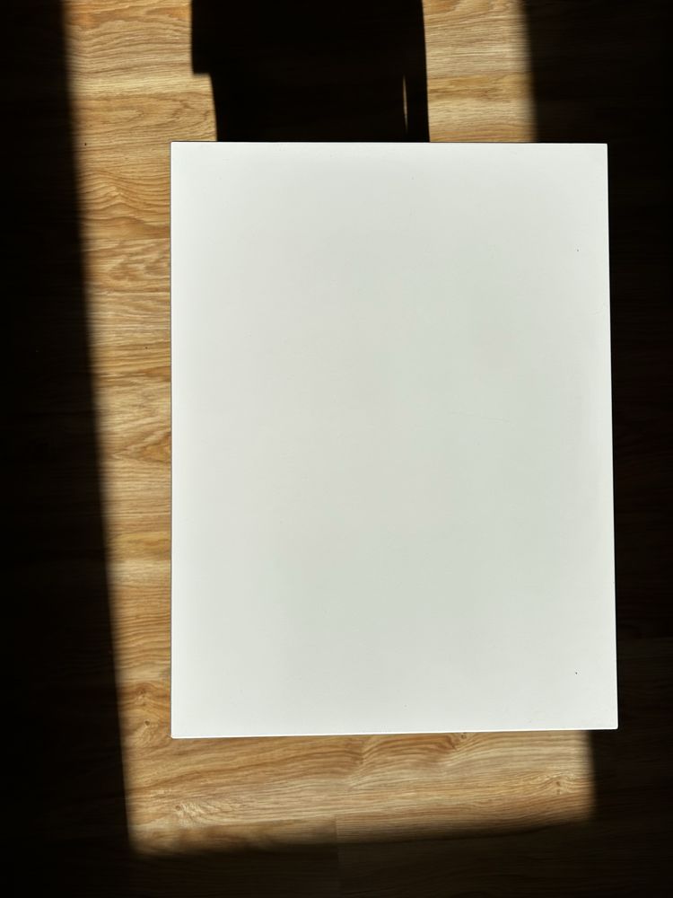 Drewniane krzesło/taboret – białe