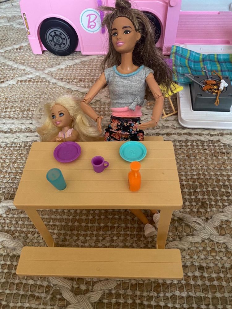 Kamper Barbie super stan