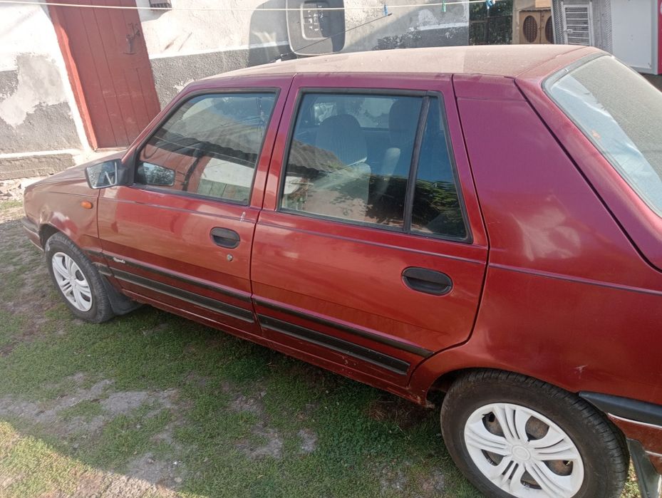 Авто Дачія Супер Нова