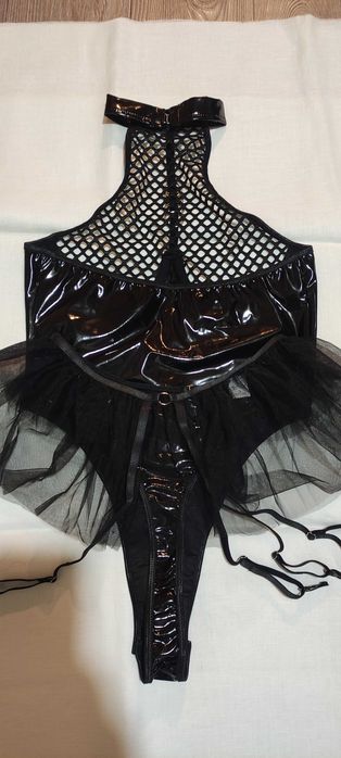 Еротична білизна латекс