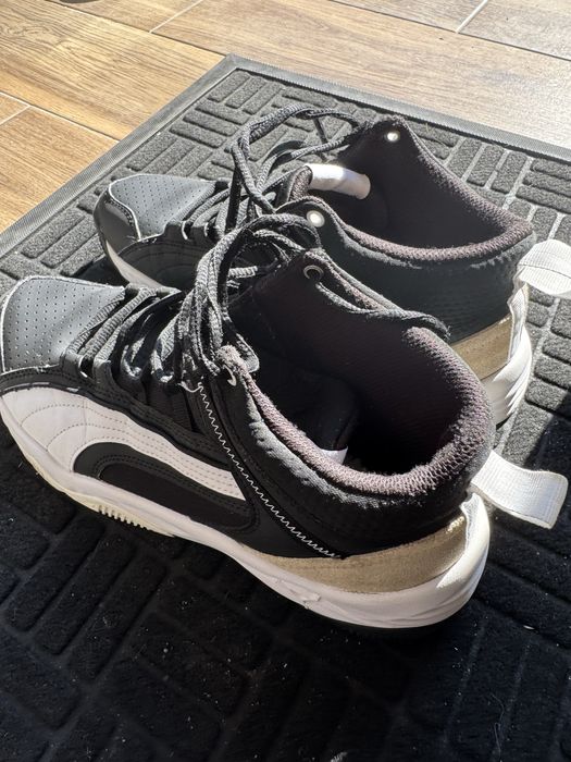 Пума Кросівки хорошому стані