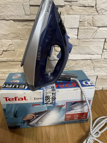 Żelazko Tefal nowe express steam az 2500W zamiat 300 zl