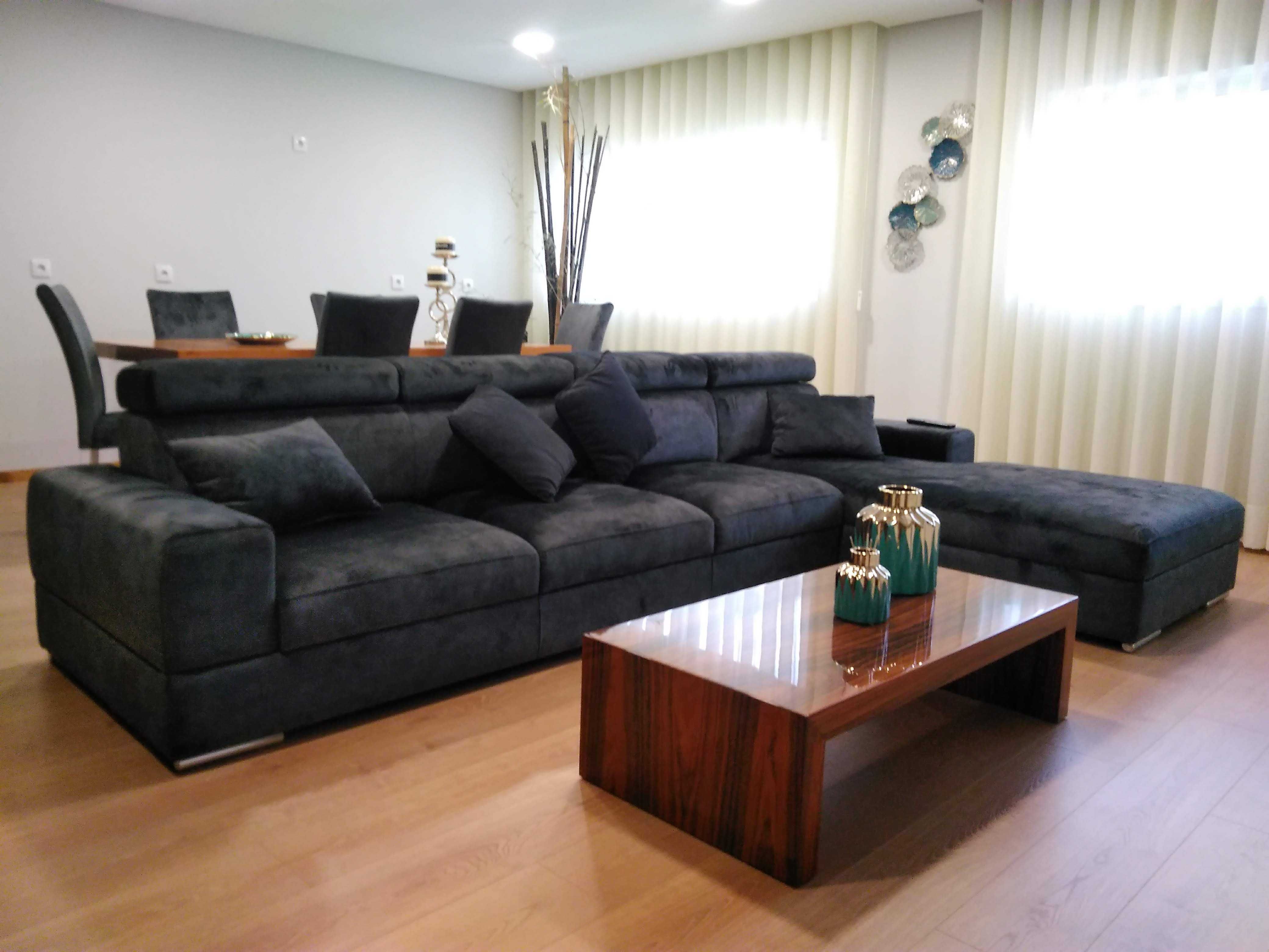 Sofás com/sem Chaise Super Confortáveis (Preço e Entrega Negociáveis)