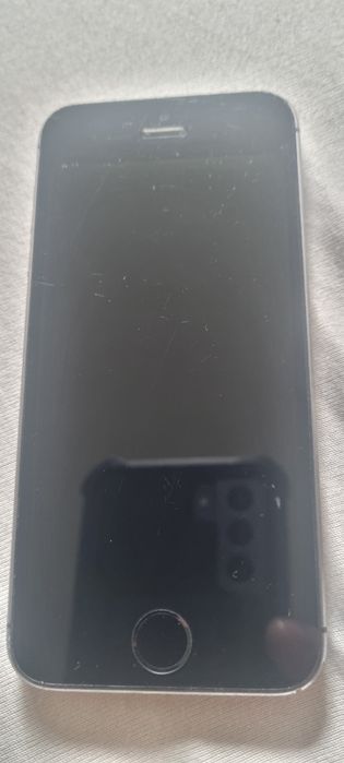 Iphone 5 z powerbankiem.32gb.