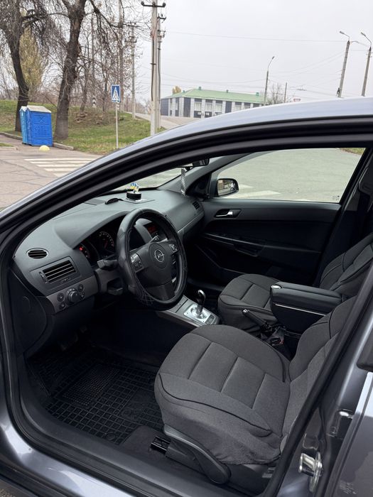 Автомобиль в отличном состоянии!