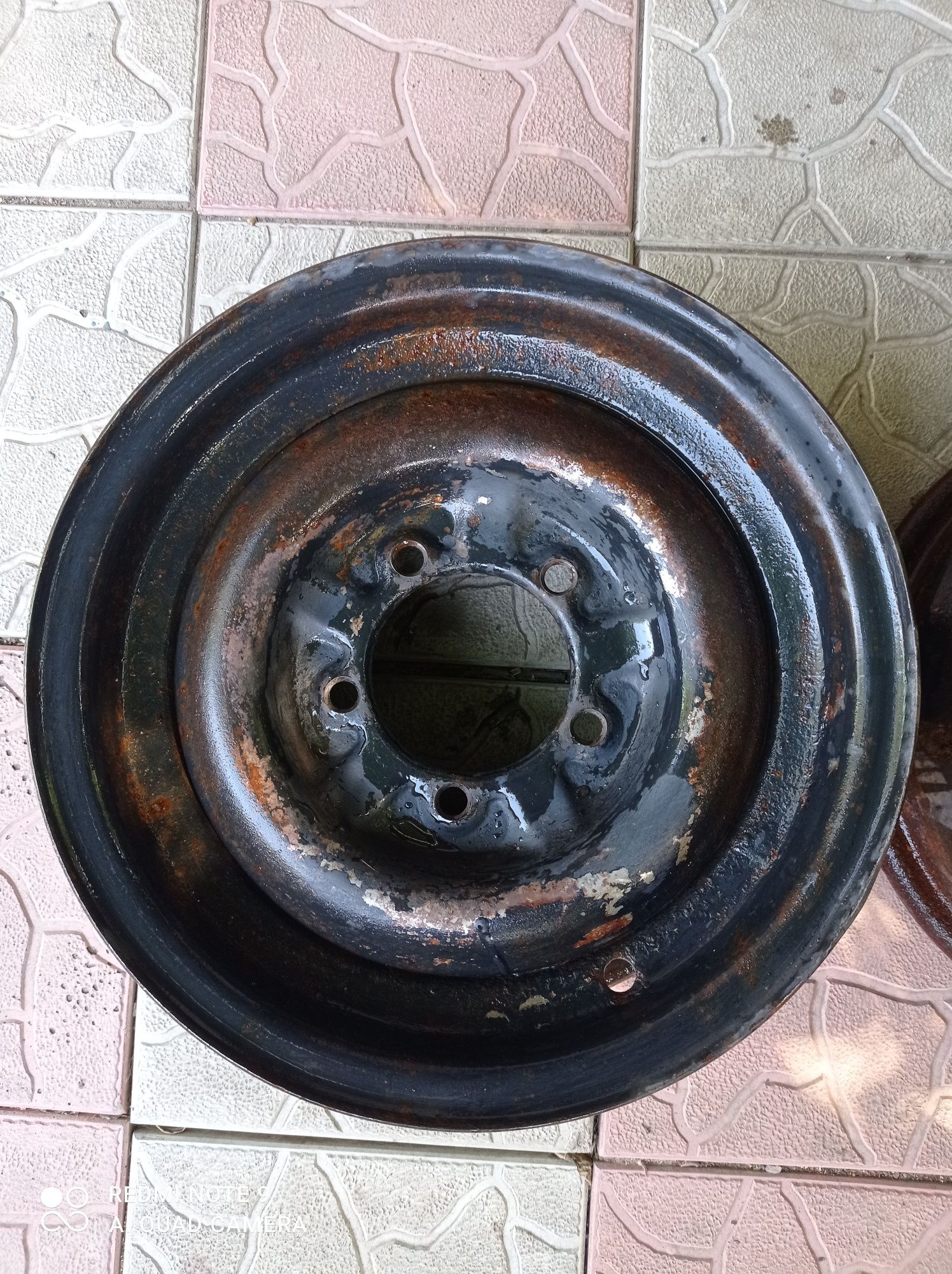 Стальные диски R15 УАЗ 5×139.7