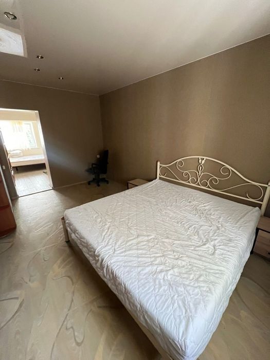 Аренда 3к дом центр города. Вверх Артёма