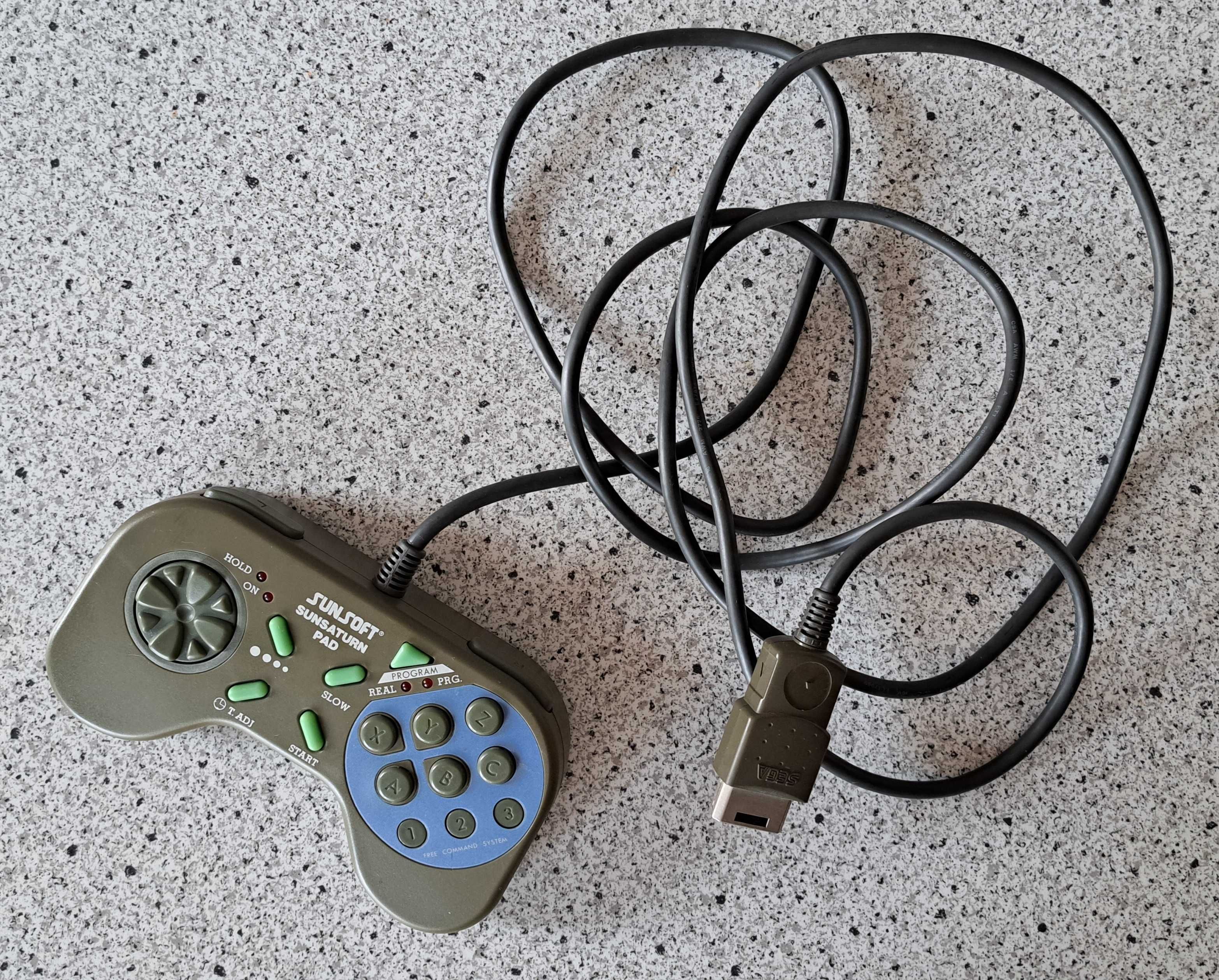 Pad Sega Saturn od Sunsoft, programowalny, sprawny