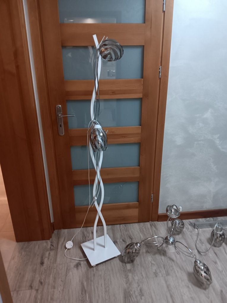 Zestaw lamp do salonu