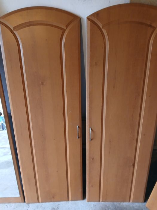 Продам шафу, двохспальне ліжко,комод