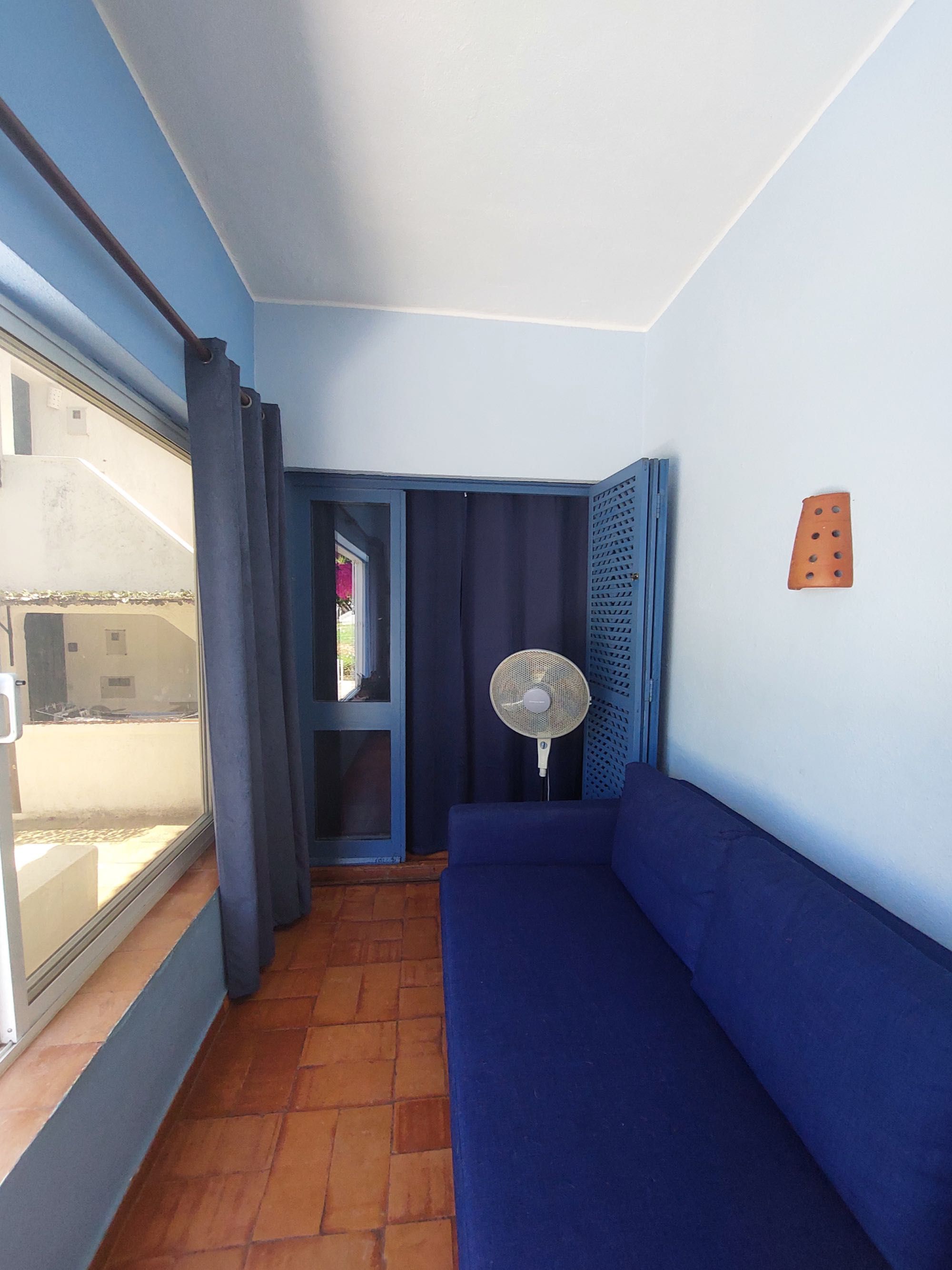 Sofá-cama azul 3 lugares / COMO NOVO