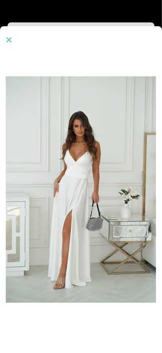 Продам вечірню атласну сукню білого кольору