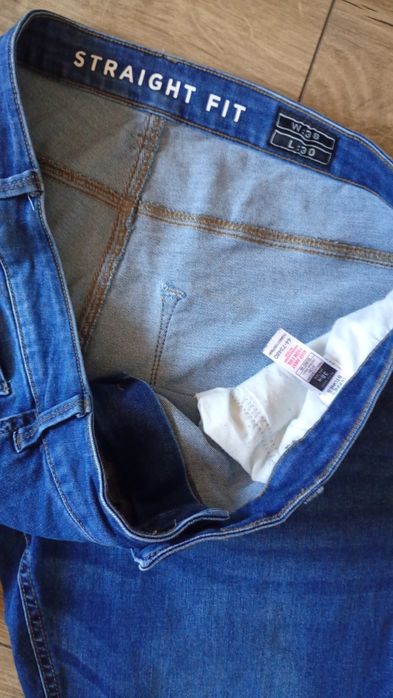 Spodnie jeans męskie W38 L30