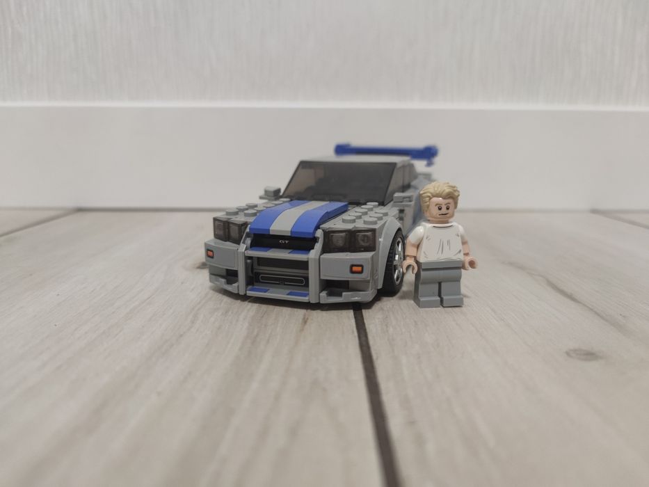 Лего машина із форсажа