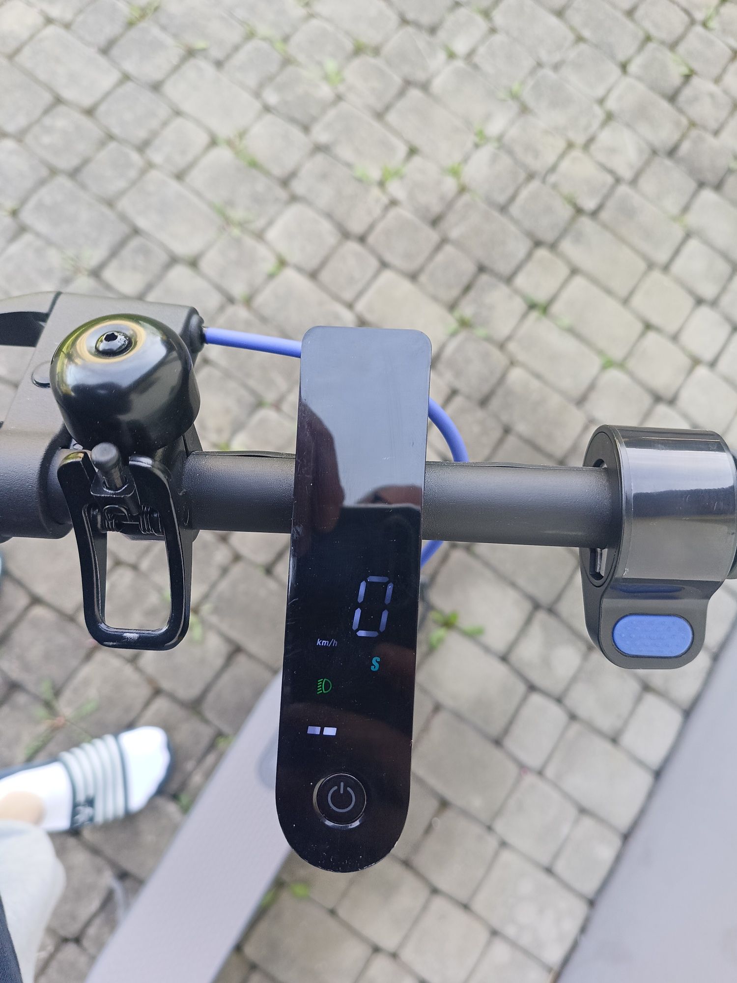 Hulajnoga elektryczna Xiaomi Mi scooter 3 niski przebieg 170km