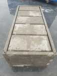 Betonowe piwnice grobowe katakumby