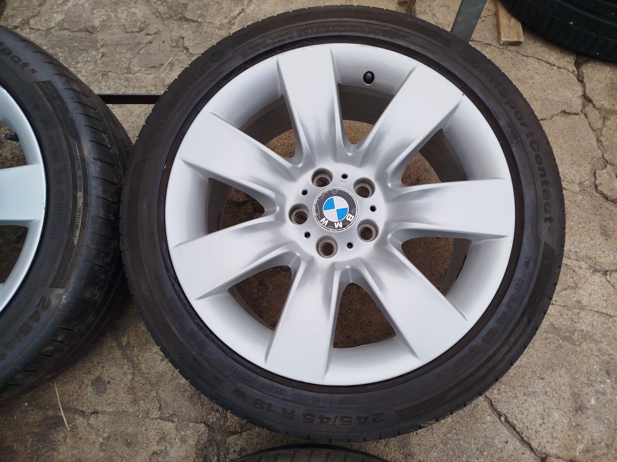 Koła Alu 5x120,R19,IS25, 8,5J BMW F07 5GT,F10/11,F01,E65 245/45/19