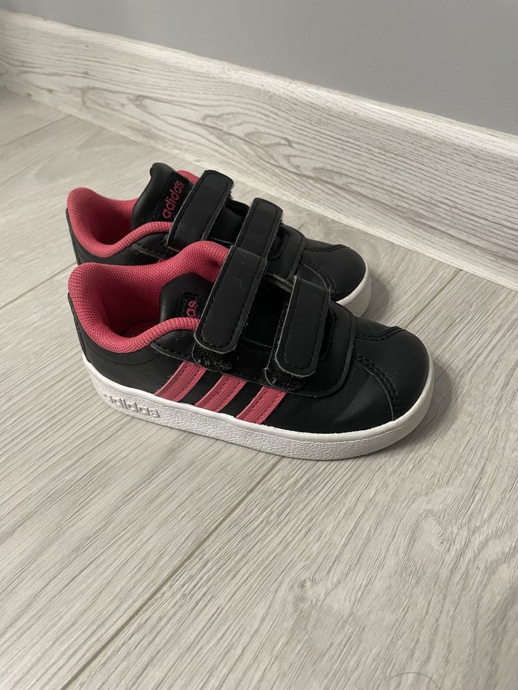 Кросівки Adidas 23 оригінал