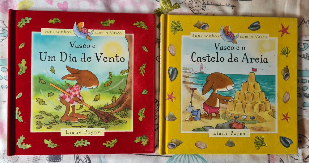 2 livros infantis da coleção "Bons Sonhos com o Vasco", de Liane Payne