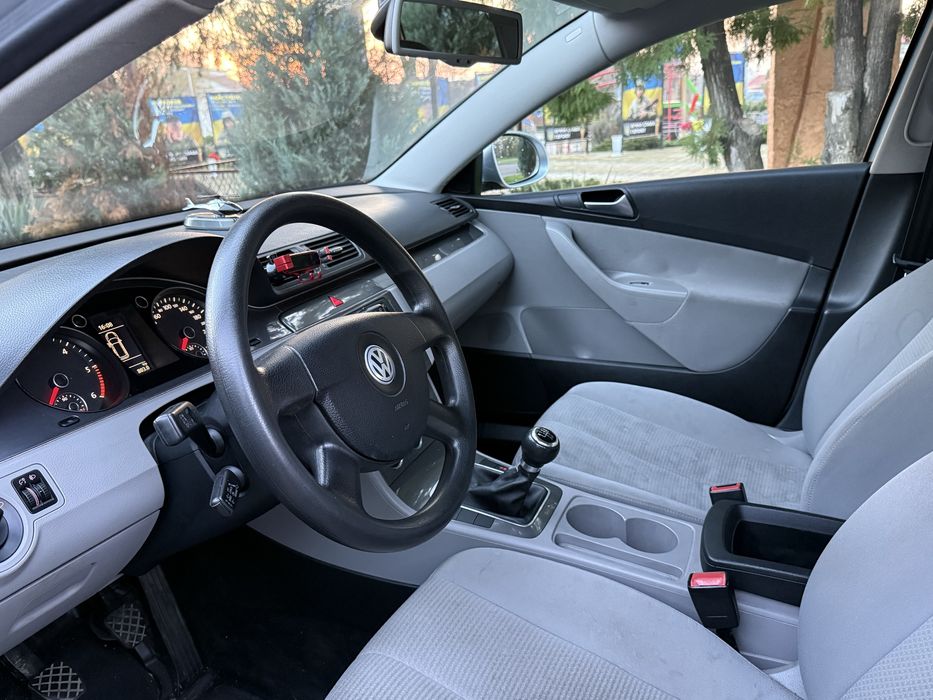 Продам Volkswagen Pasaat B6 НЕ КРАШЕН