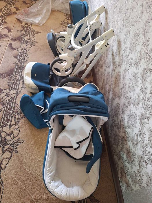 Дитячий візочок (коляска) Bexa Ideal 2 в 1.