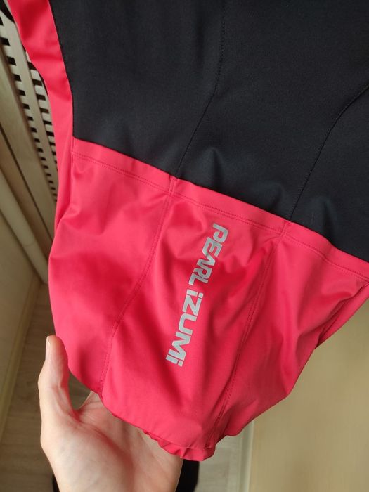 Велосипедна джерсі з віндстопером