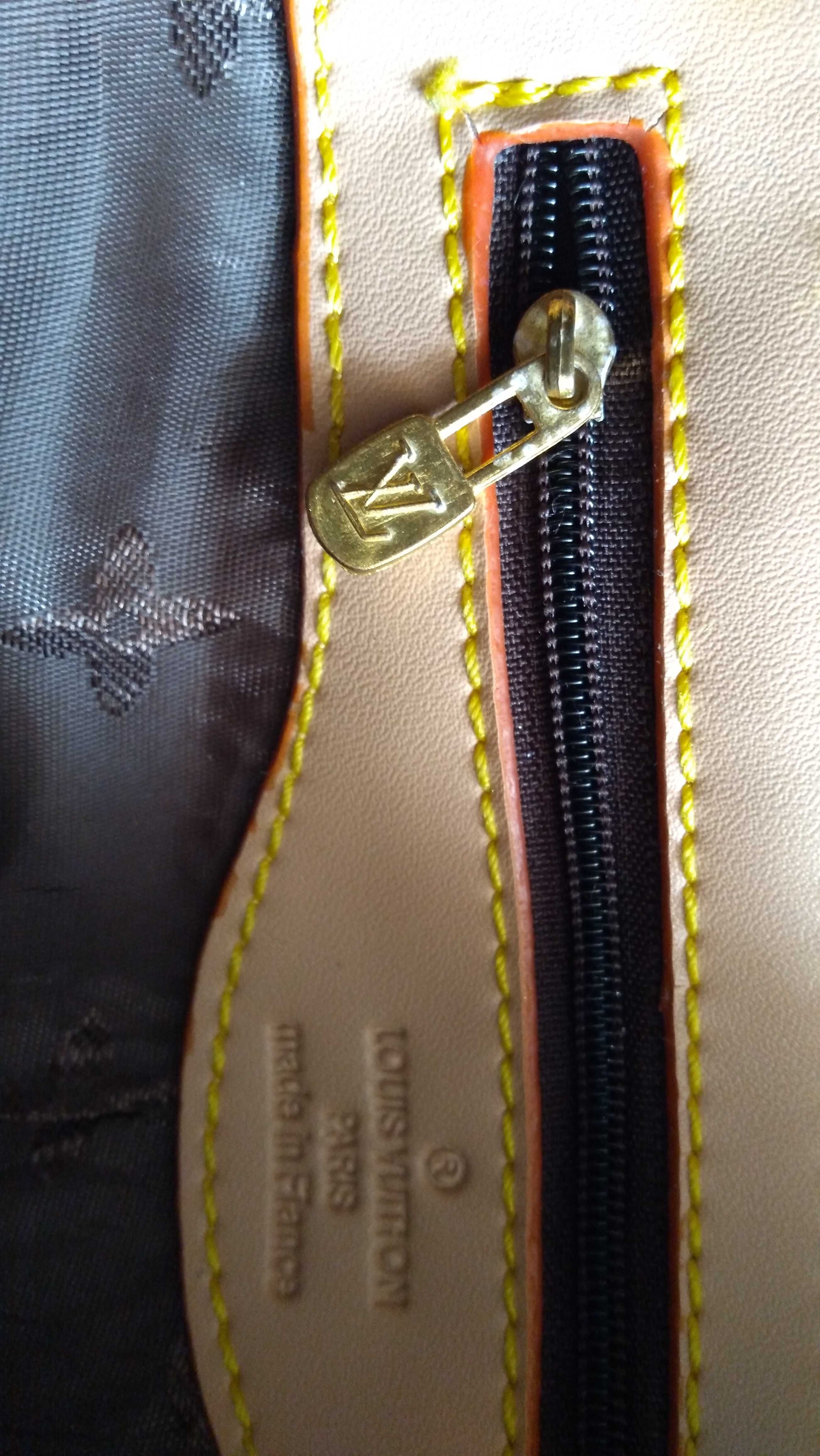 Torebka Louis Vuitton do ręki złoto kolekcjonerska butik vintage moda