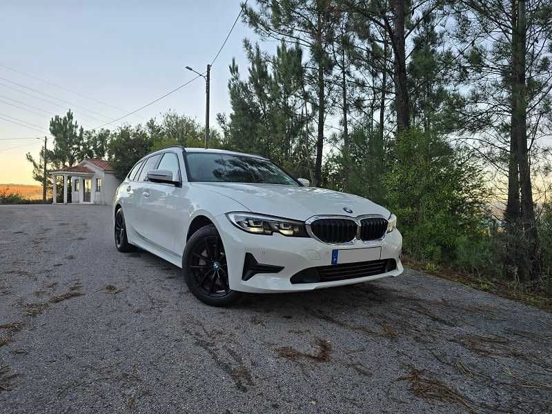 BMW 330e 292cv - Revisão Feita - Nacional