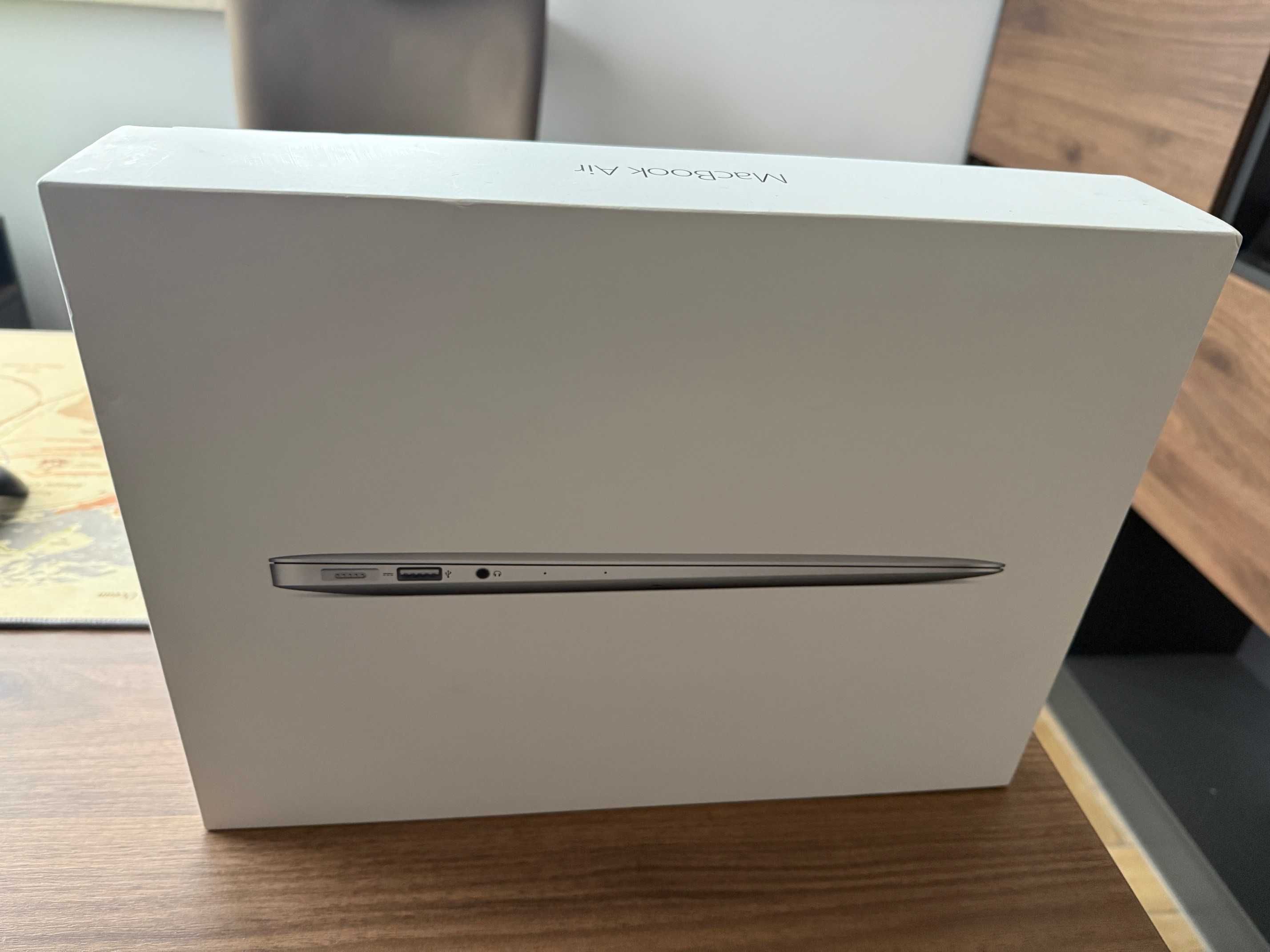 MacBook Air 13 Intel Core i5